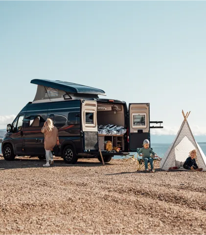 vehicule-de-loisirs/page/fr-rdv-location/image-introduction-fr-rdv-location_l.webp