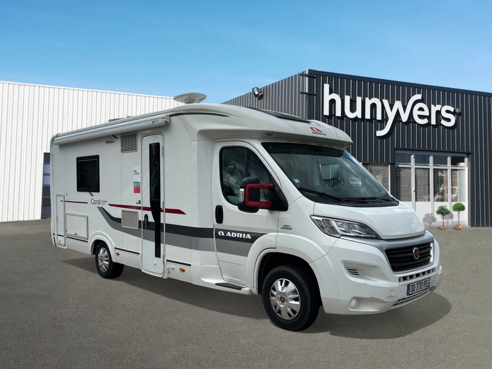 camping-car-adria-coral-supreme-670slt-2015-31687