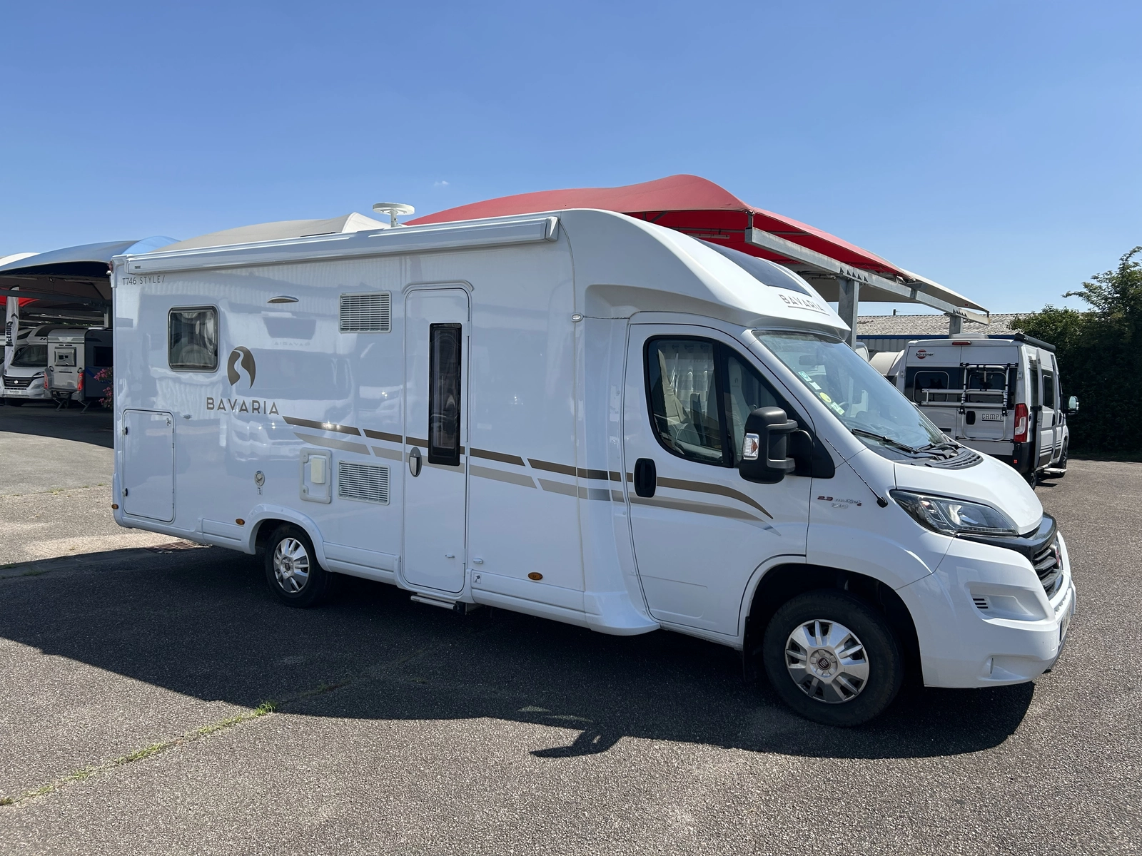 camping-car-bavaria-t-746fc-style-2018-31195