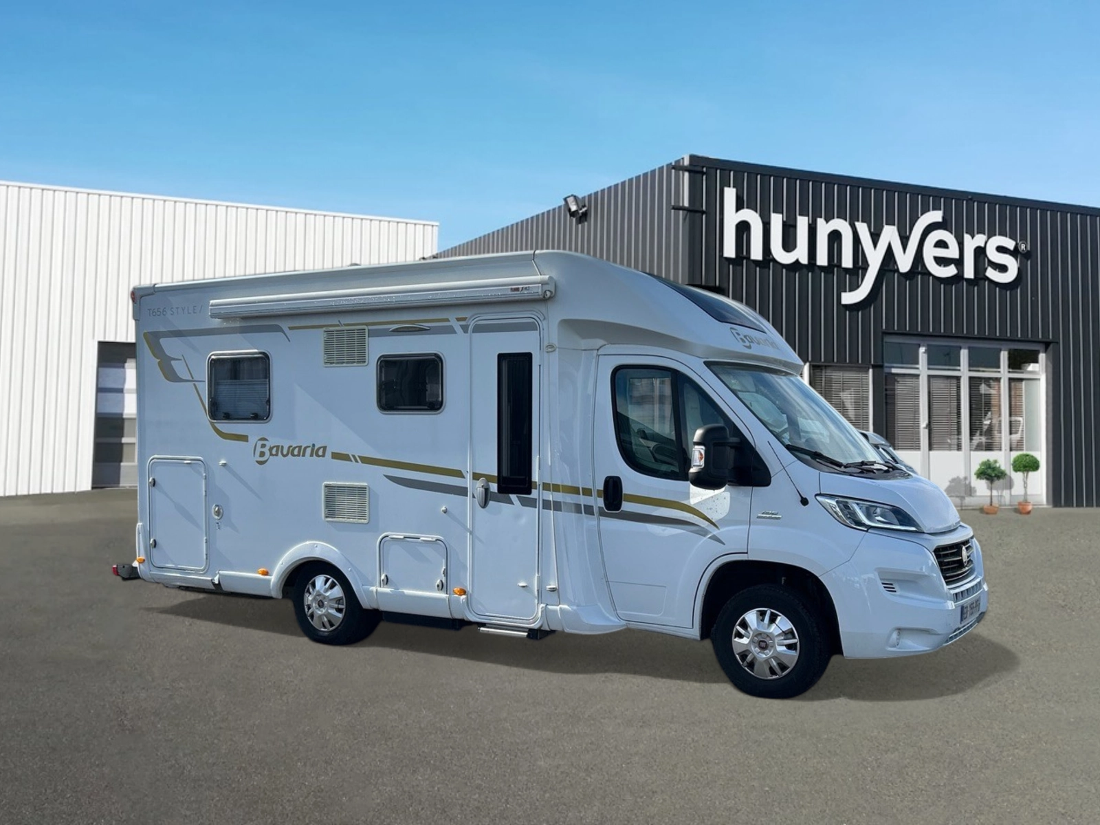 camping-car-bavaria-t656-c-style-2016-31877