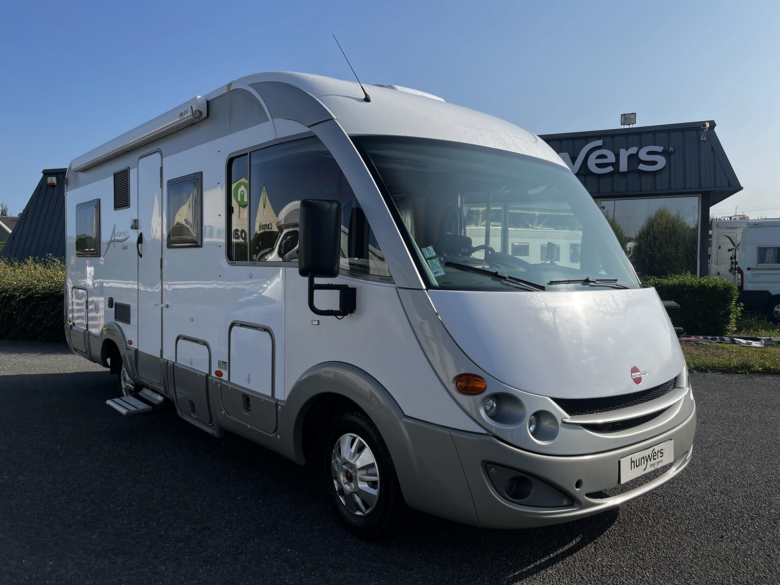 camping-car-burstner-aviano-i684-2008-31222