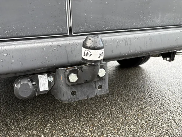 -4