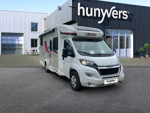 camping-car-challenger-384-family-location-hunyvers-2024-26510