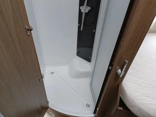 -8