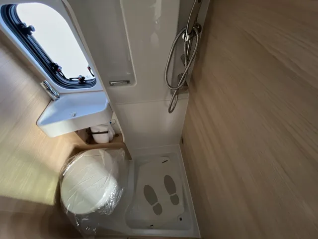 -5