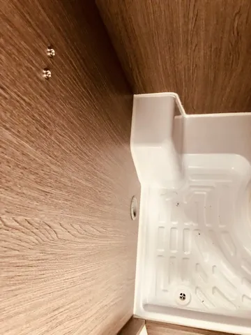 -5