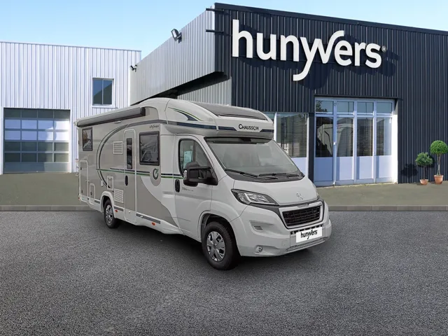 camping-car-chausson-724-family-2024-26428