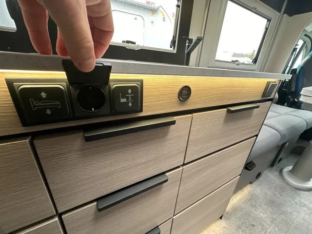 -8