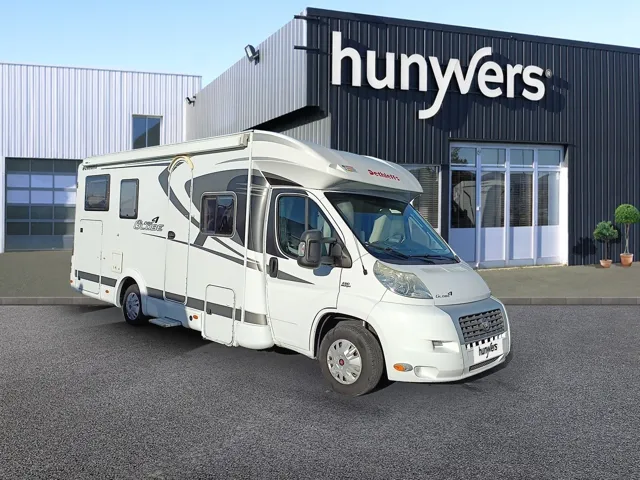 camping-car-dethleffs-globe-4-t-6671-4-2011-30092
