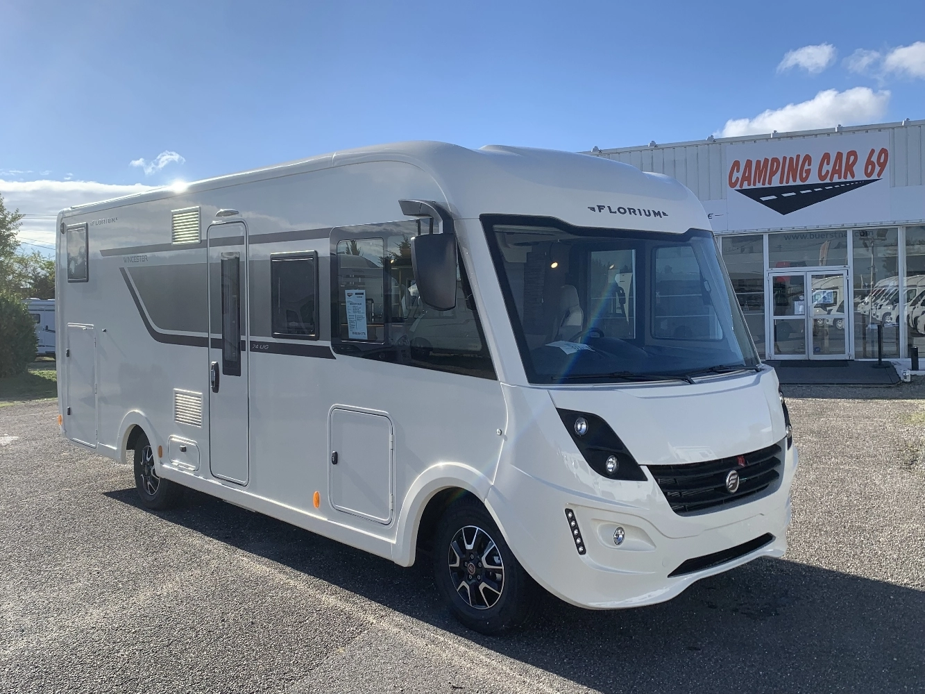 camping-car-florium-wincester-74ljg-2022-31713