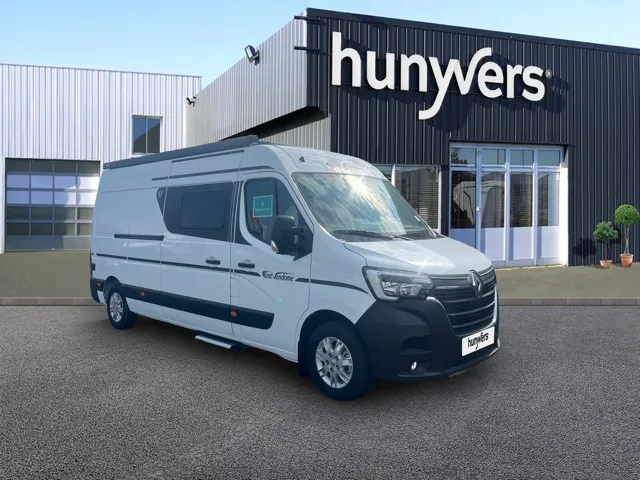 camping-car-font-vendome-mastervan-45-eme-anniversaire-location-hunyvers-2024-28539