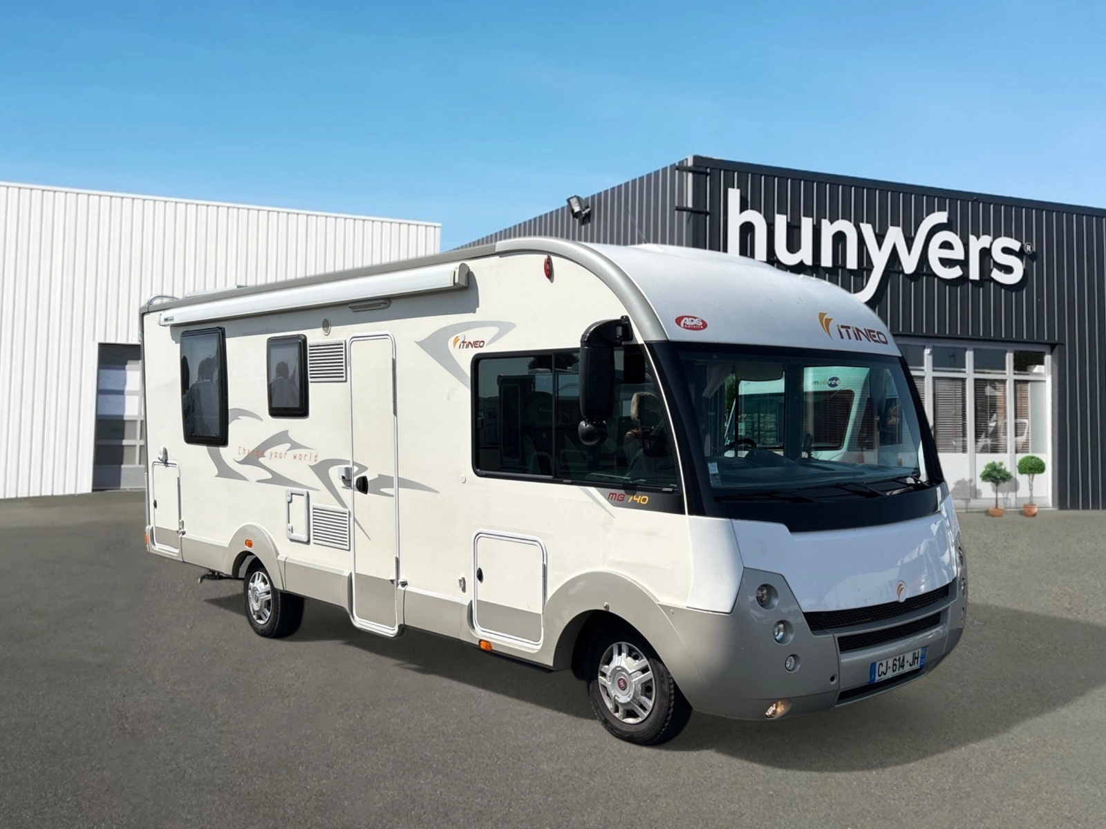 camping-car-itineo-mb740-change-your-world-2012-31025