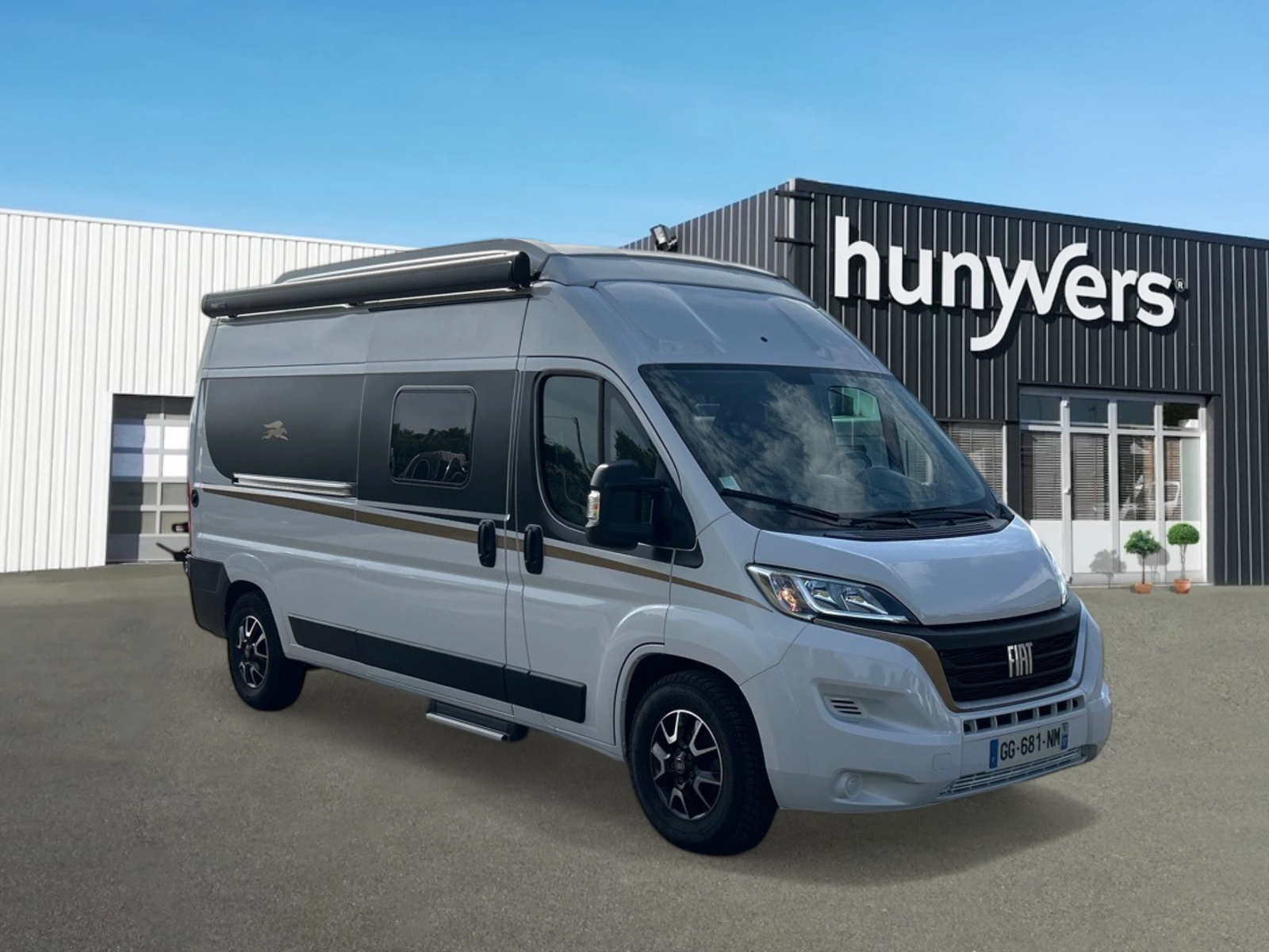 camping-car-laika-ecovip-600-pop-up-location-hunyvers-2022-29841