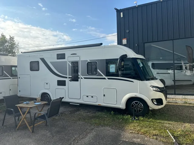 camping-car-le-voyageur-lv-78-gjf-eterna-vision-2024-29238
