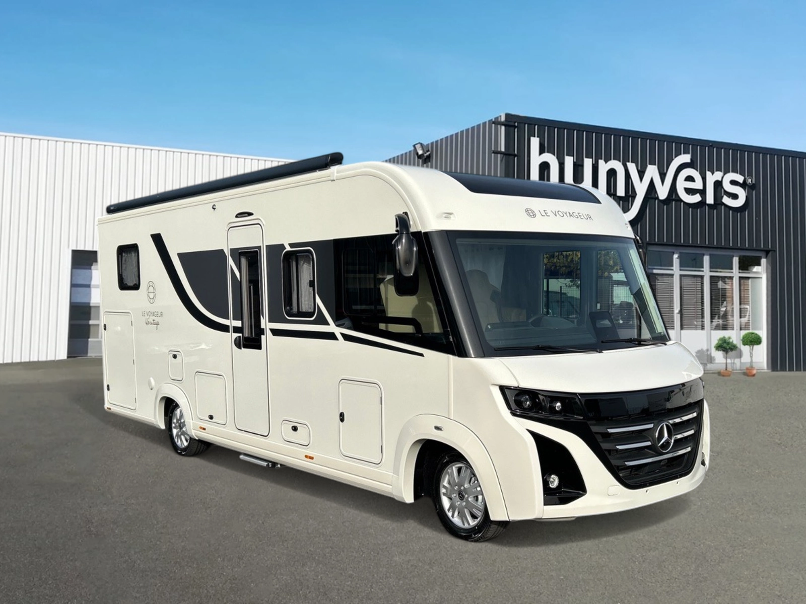 camping-car-le-voyageur-lvxh-7-9-gjf-heritage-2026-32512