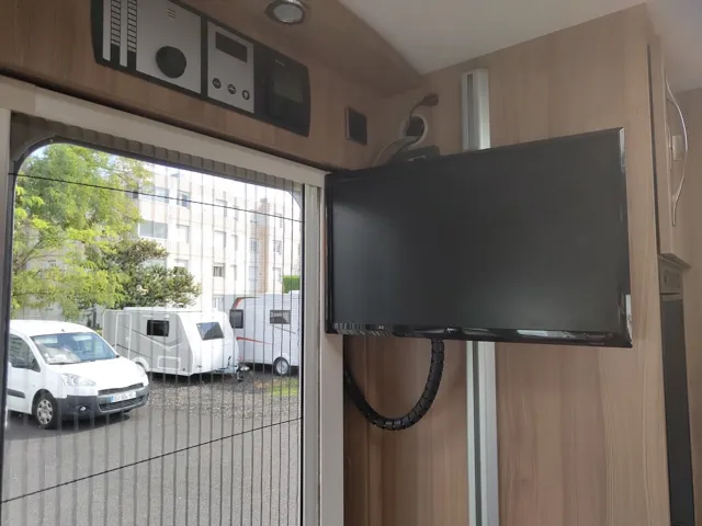 -5