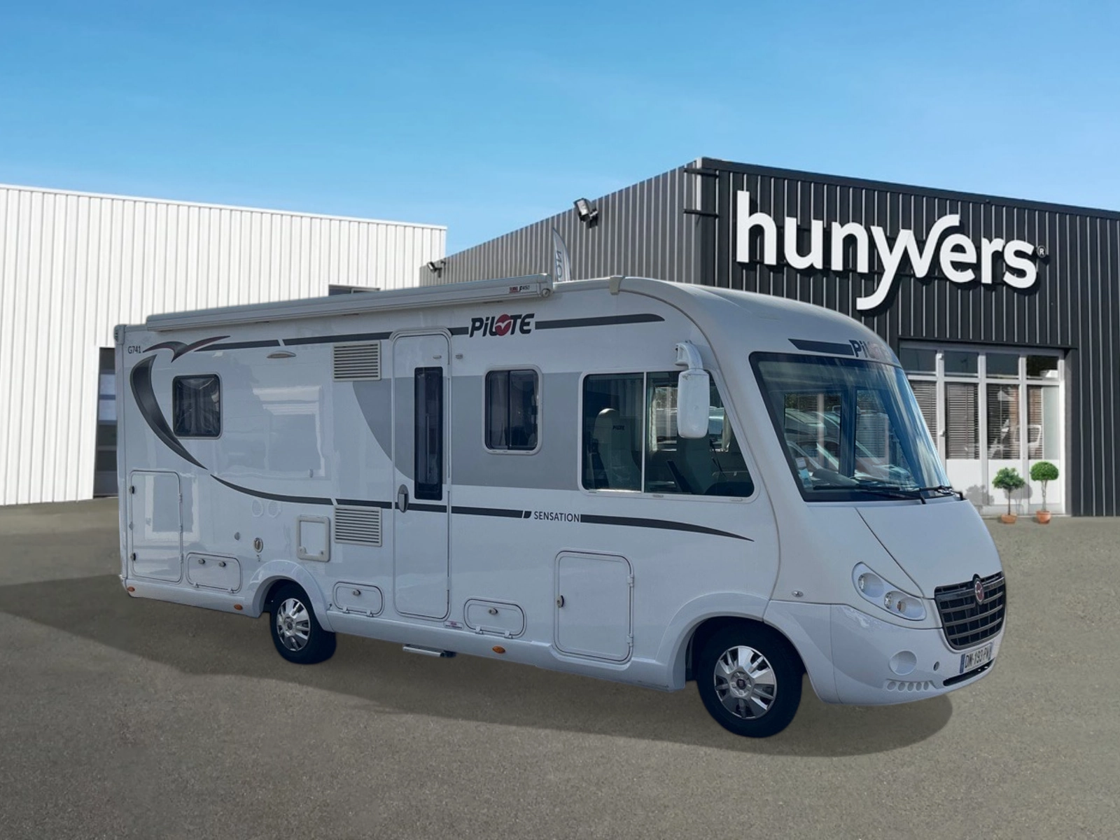 camping-car-pilote-g741c-sensation-2015-31904