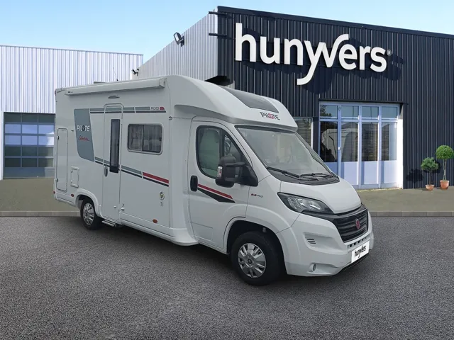 camping-car-pilote-p626d-selection-2020-26493