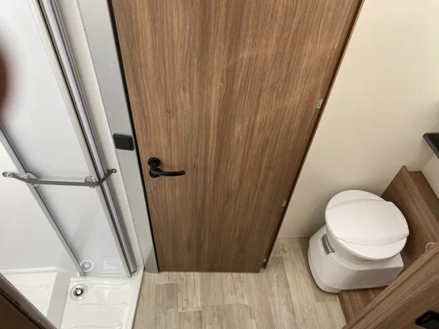 -4