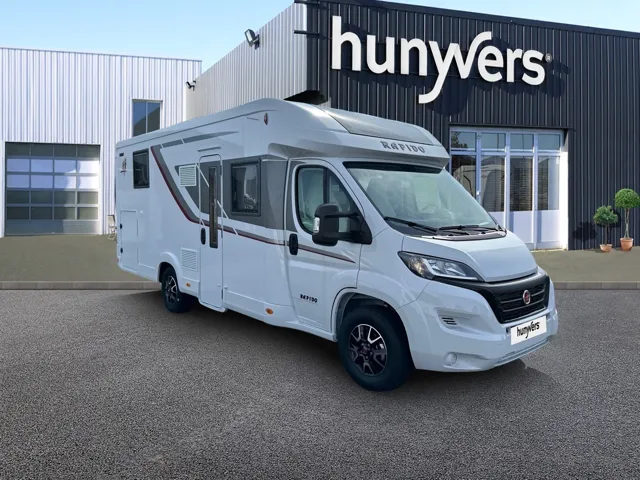 camping-car-rapido-696f-serie-6f-2024-25697