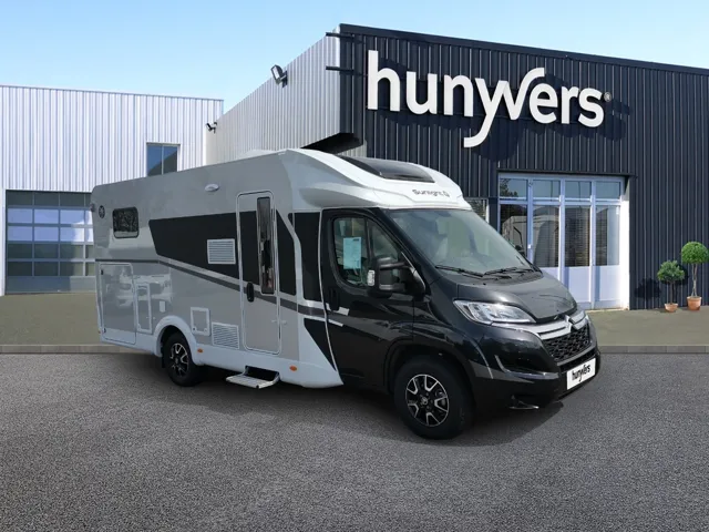 camping-car-sunlight-t67s-location-mc-rent-2024-22718