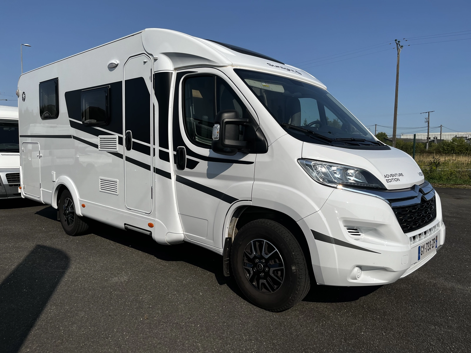 camping-car-sunlight-v69-adventure-edition-2024-31185