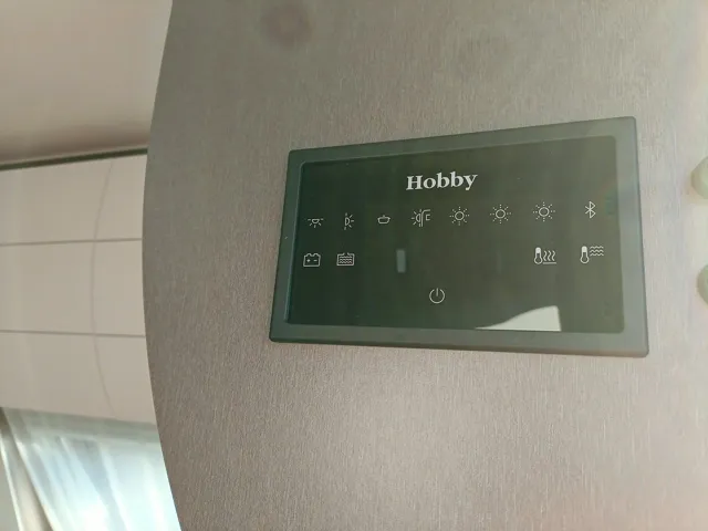 -8